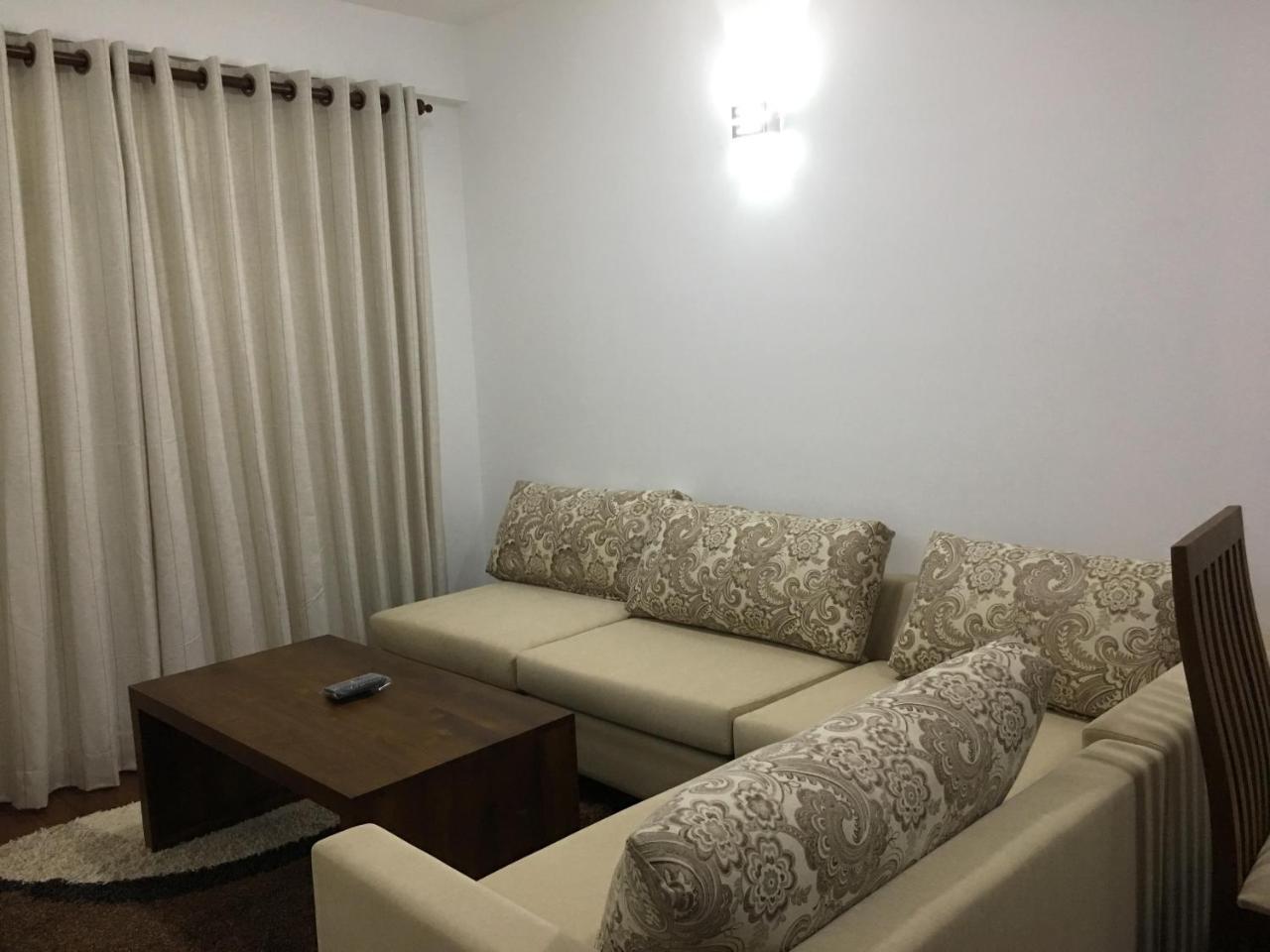 Grand View Apartments Nuwara Eliya Exterior photo